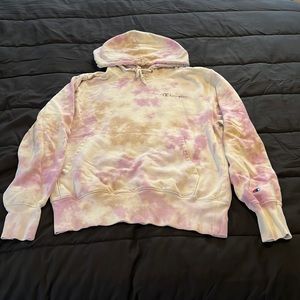 Champion tie dye hoodie (small)